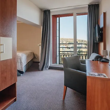 Atrium - Family Friendly 4* Vysoke Tatry