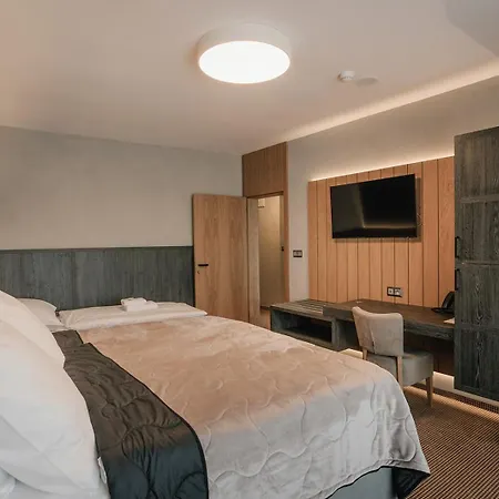 Atrium - Family Friendly