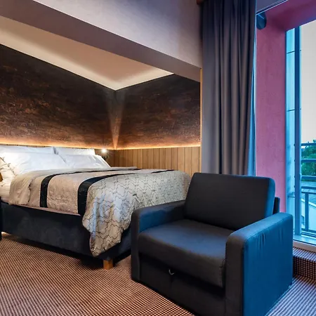 Atrium - Family Friendly Hotel 4*