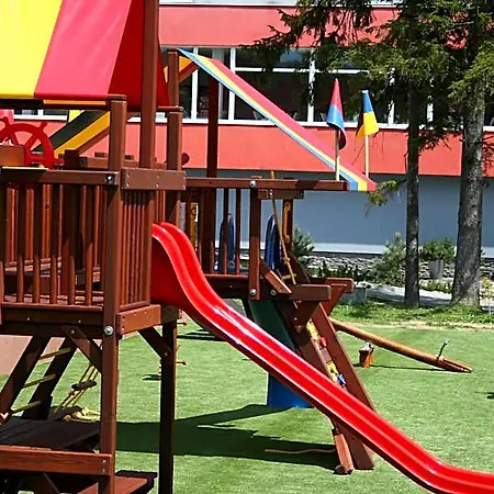 Atrium - Family Friendly Hotel