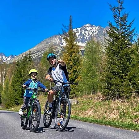 Отель Atrium - Family Friendly 4*