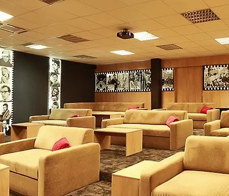 Atrium - Family Friendly