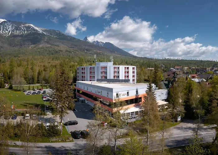 Atrium - Family Friendly Hotel