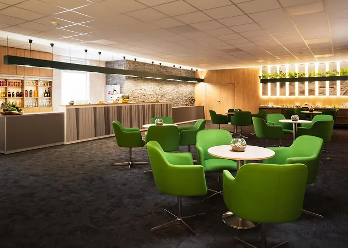 Atrium - Family Friendly 4*