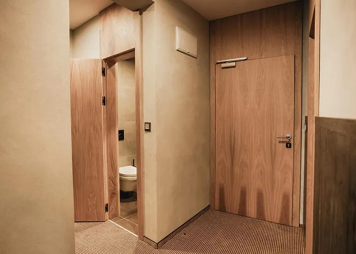 Atrium - Family Friendly Hotel