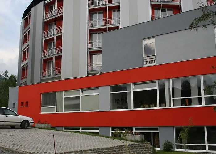 Hotel Atrium - Family Friendly