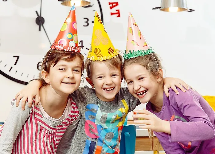 Atrium - Family Friendly Hotel