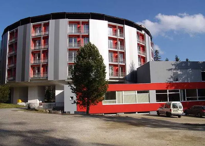 Atrium - Family Friendly Hotel 4*