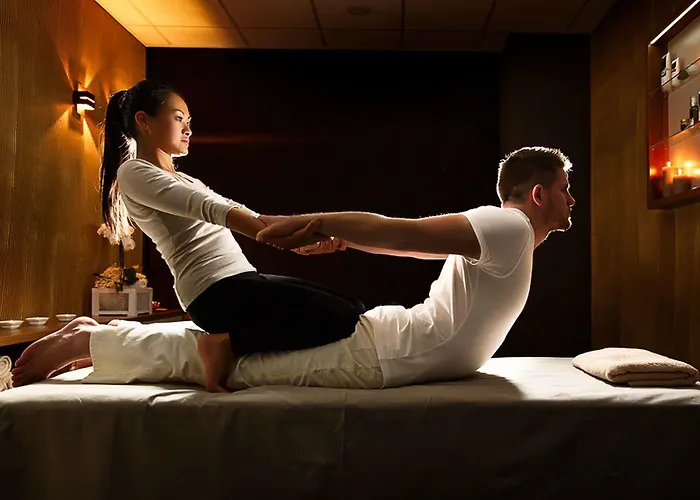 Hotel Atrium - Family Friendly 4*